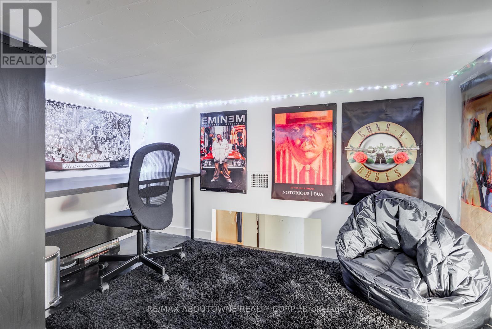 826 - 155 Dalhousie Street, Toronto, ON - Indoor Photo Showing Office