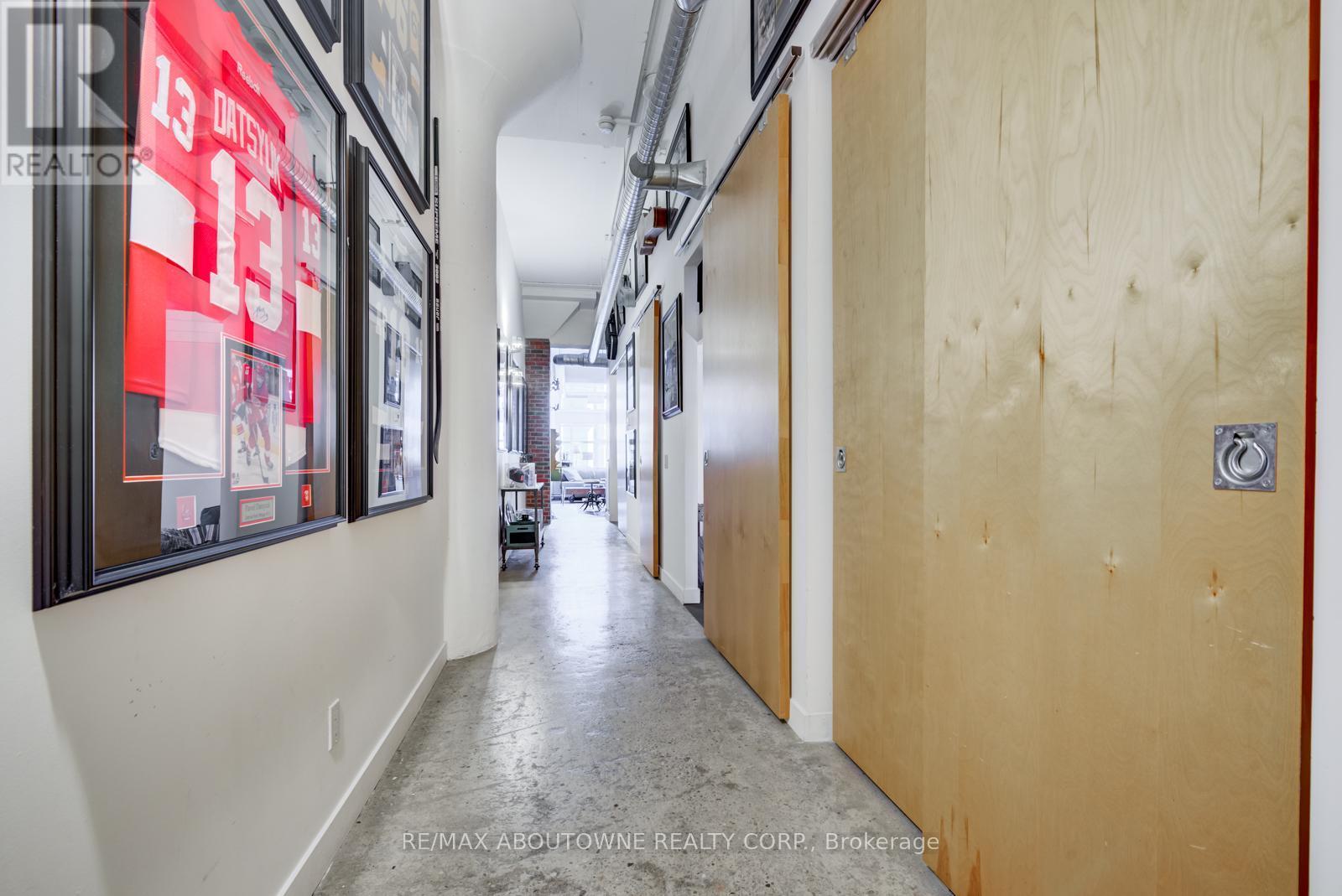 826 - 155 Dalhousie Street, Toronto, ON - Indoor Photo Showing Other Room