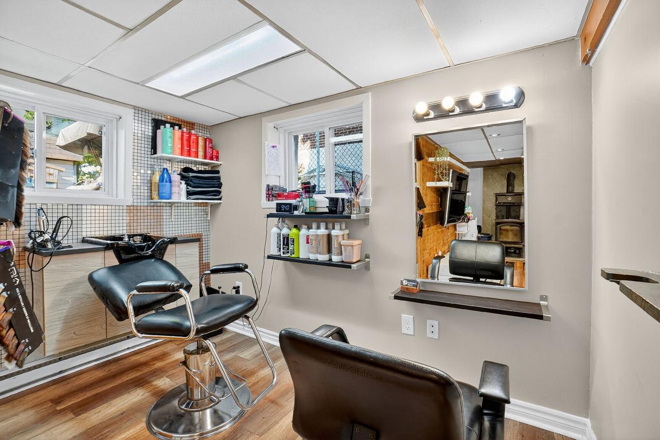 Atelier - 12370 6E Avenue (R.-D.-P.), Montréal (Rivière-Des-Prairies/Pointe-Aux-Trembles), QC - Indoor Photo Showing Other Room