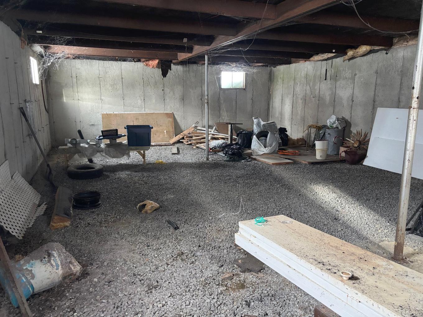 Autre - 5 Rue Aubin, Brownsburg-Chatham, QC - Indoor Photo Showing Basement