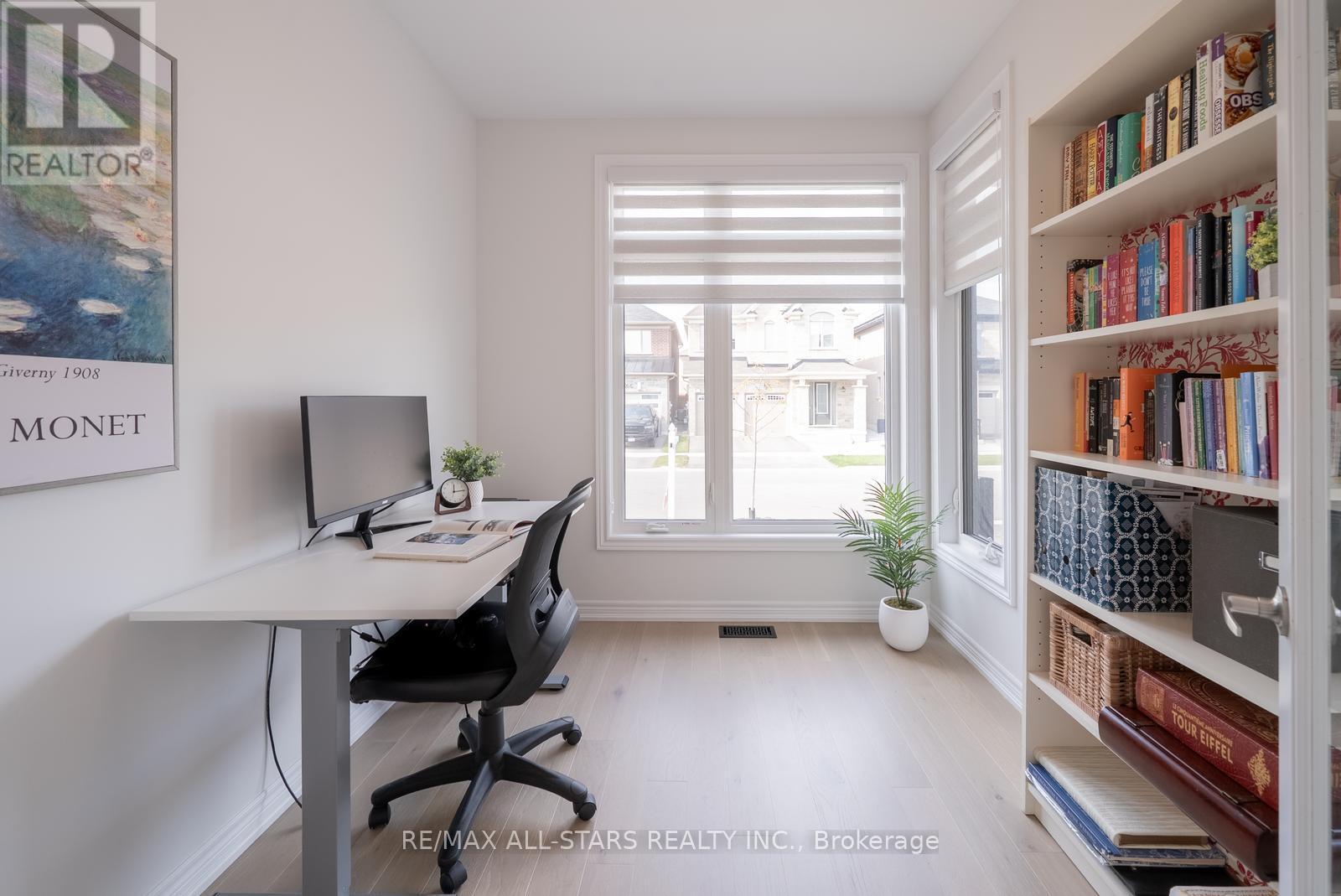 129 Busato Drive, Whitchurch-Stouffville, ON - Indoor Photo Showing Office