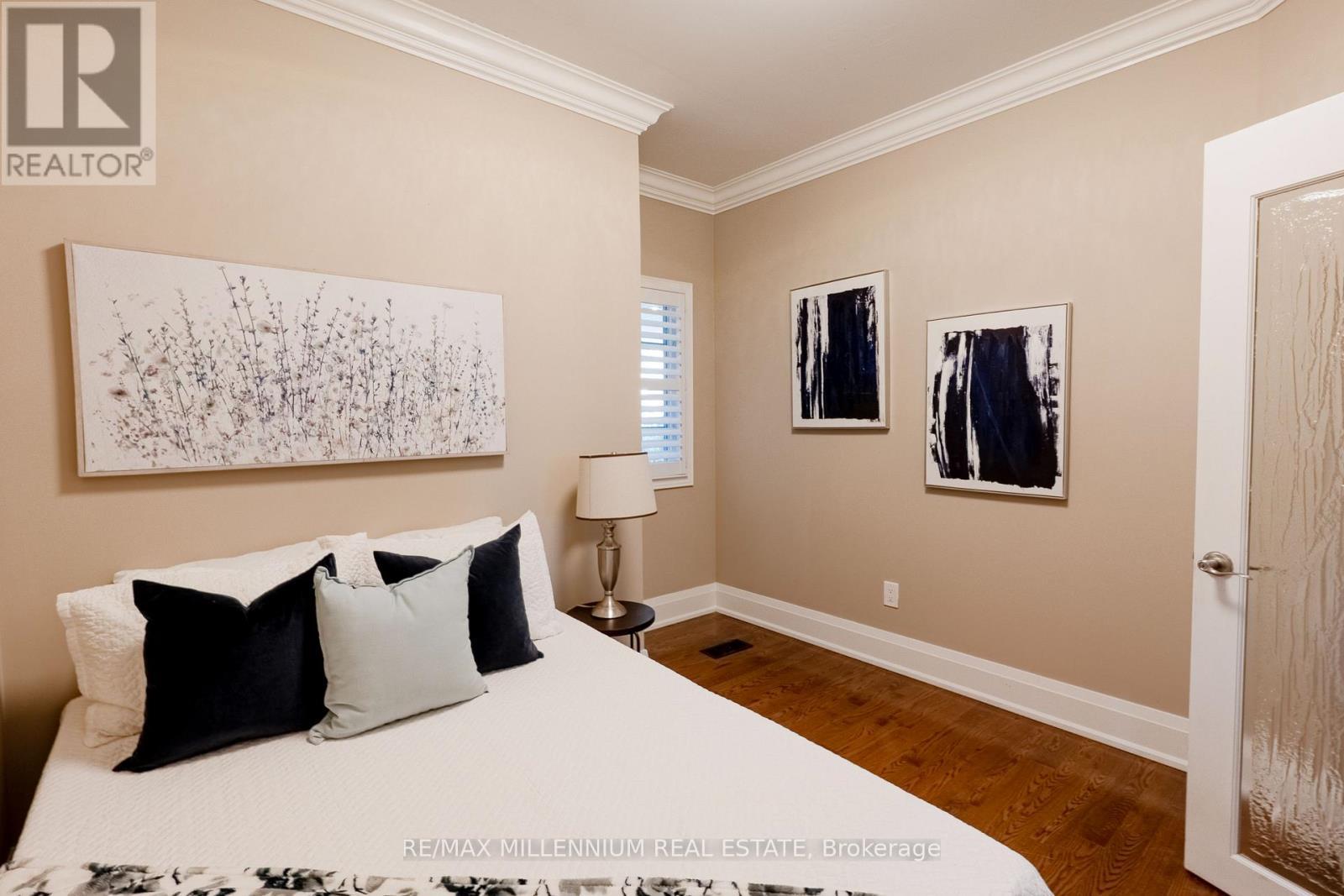1 Bracknell Avenue, Markham, ON - Indoor Photo Showing Bedroom