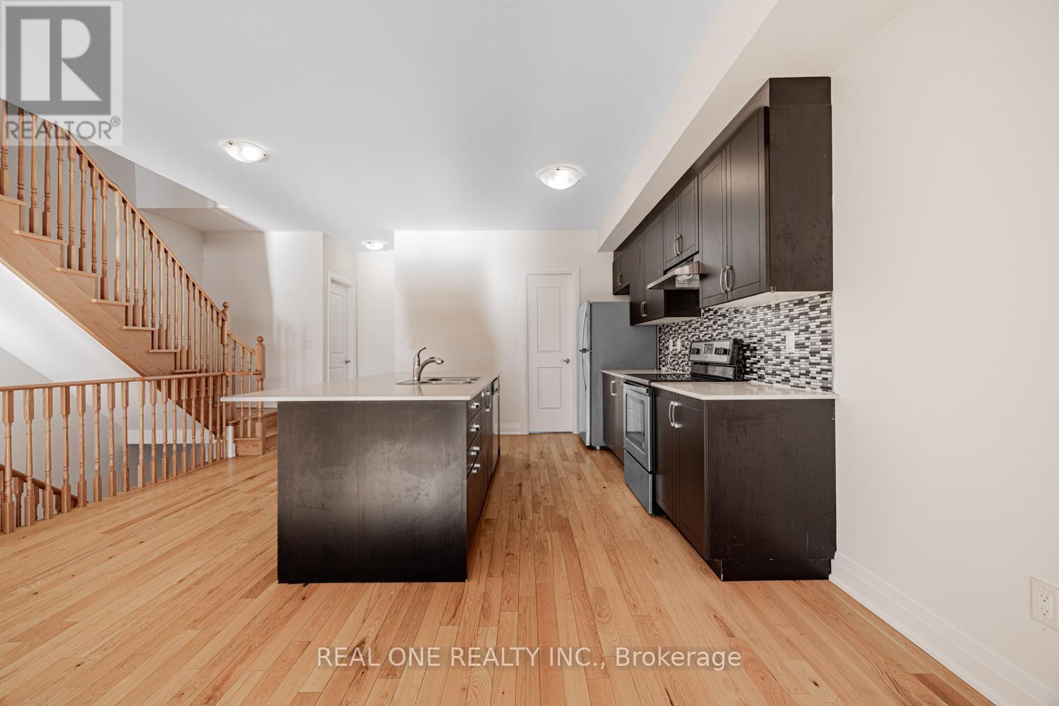 5 Gridiron Gate, Vaughan, ON - Indoor