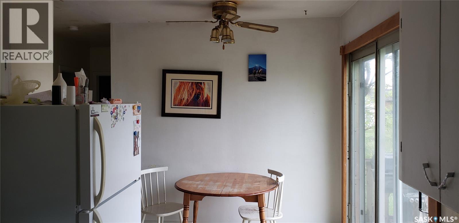 211 2Nd Street E, Lafleche, SK - Indoor Photo Showing Other Room