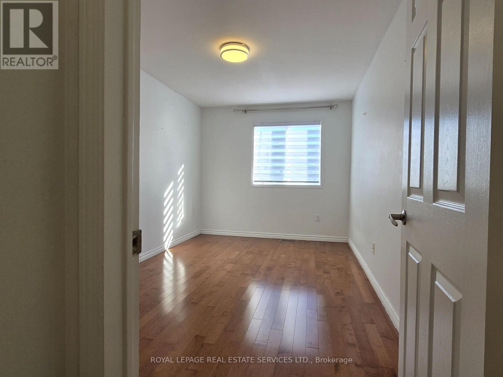 Upper - 2932 Cape Hill Crescent, Mississauga, ON