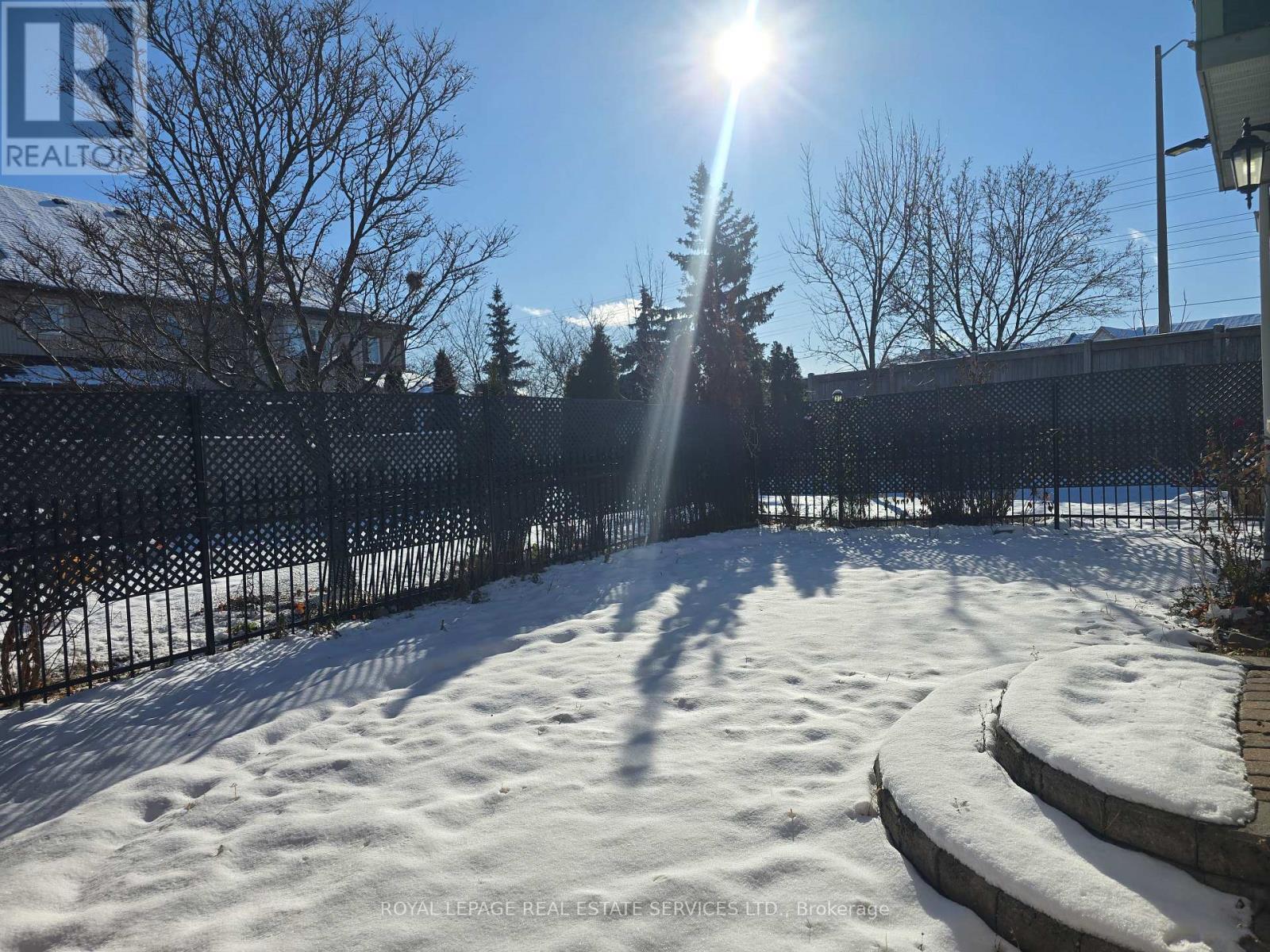 Upper - 2932 Cape Hill Crescent, Mississauga, ON