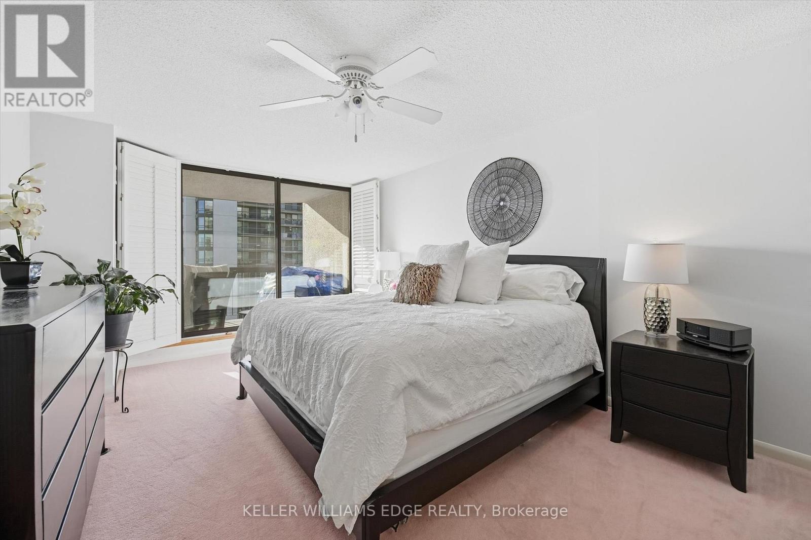 Primary Bedroom with access to Balcony - 1808 - 2170 Marine Drive, Oakville, ON - Indoor Photo Showing Bedroom