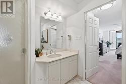 Primary Ensuite Soaker Tub & His/Hers vanities -