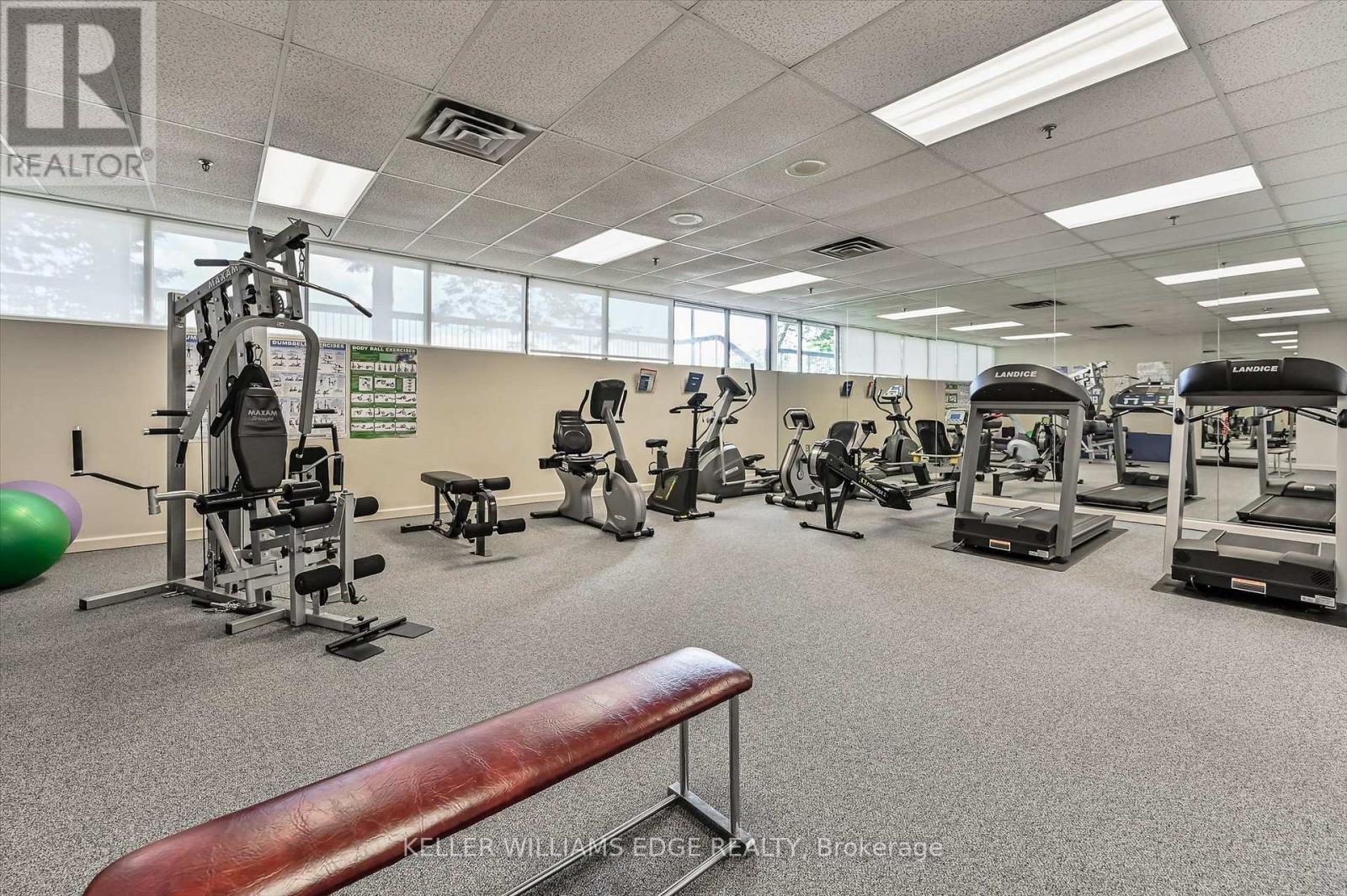 1808 - 2170 Marine Drive, Oakville, ON - Indoor Photo Showing Gym Room