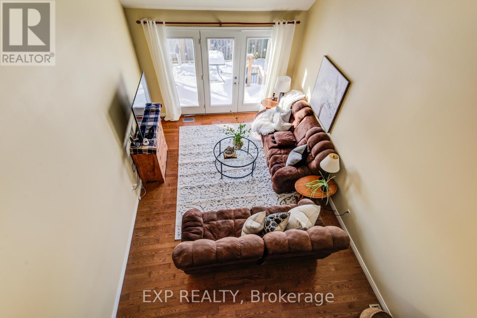 36 Washburn Drive, Guelph, ON - Indoor