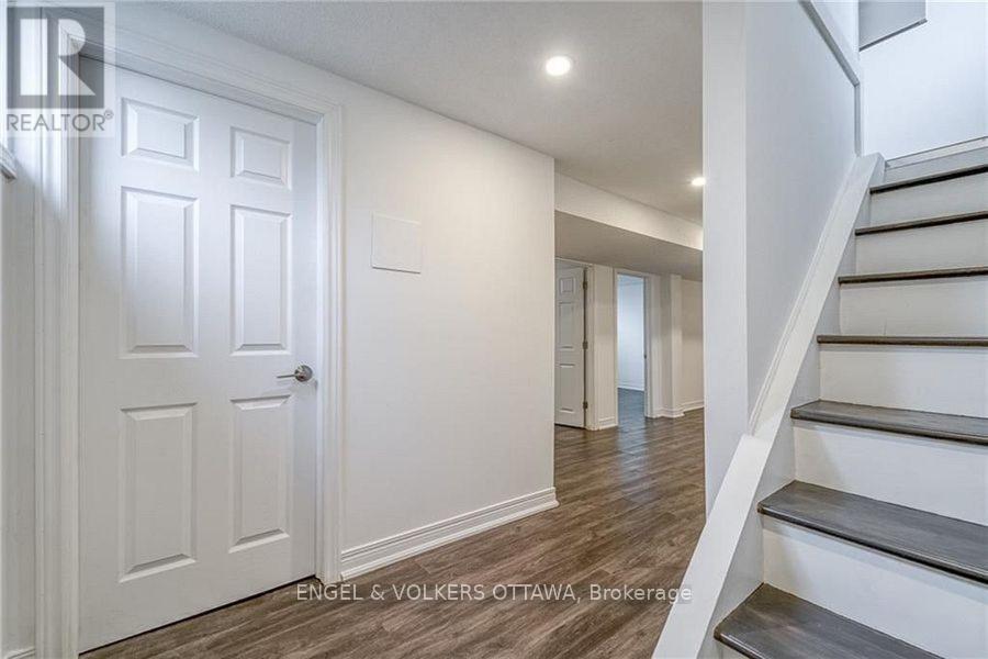41 Fieldrow Street, Ottawa, ON - Indoor Photo Showing Other Room