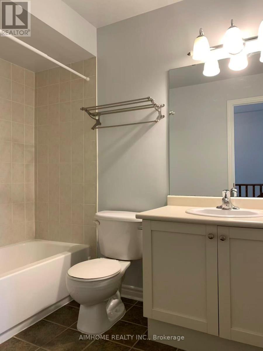 181 Drayton Avenue, Toronto, ON - Indoor Photo Showing Bathroom