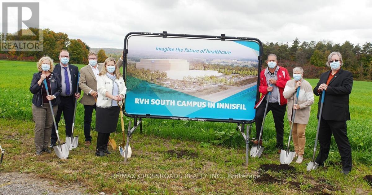 neighbours with RVH hospital - 7118 Yonge Street, Innisfil, ON - Outdoor With View