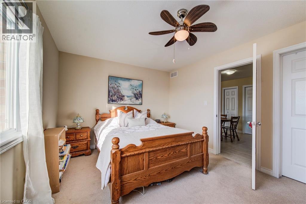 36 Washburn Drive, Guelph, ON - Indoor Photo Showing Bedroom