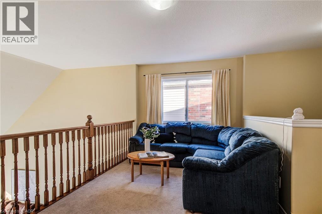36 Washburn Drive, Guelph, ON - Indoor Photo Showing Other Room