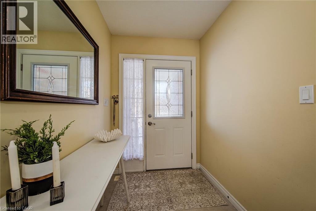 36 Washburn Drive, Guelph, ON - Indoor Photo Showing Other Room