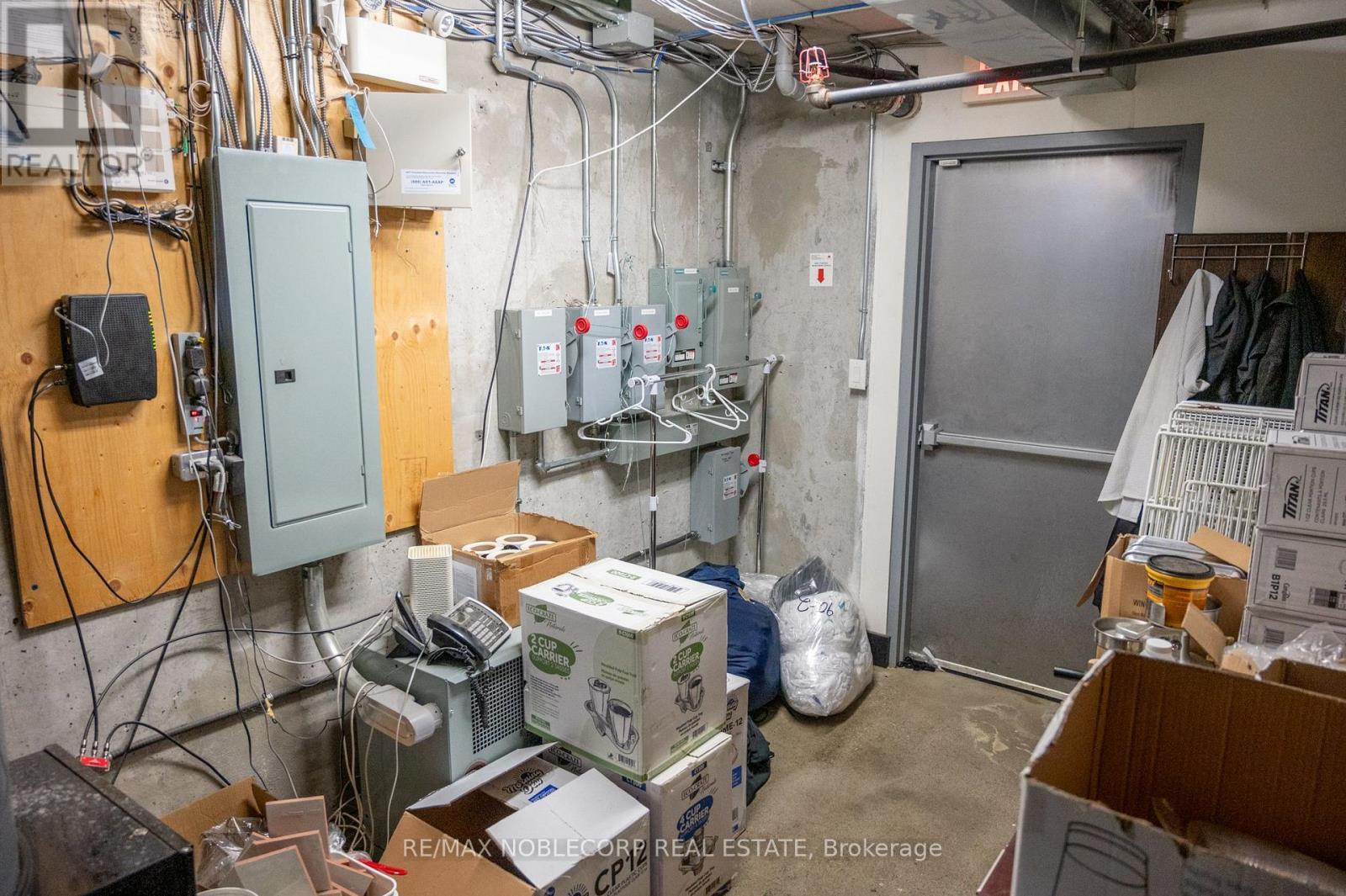 1205 Queen Street W, Toronto, ON