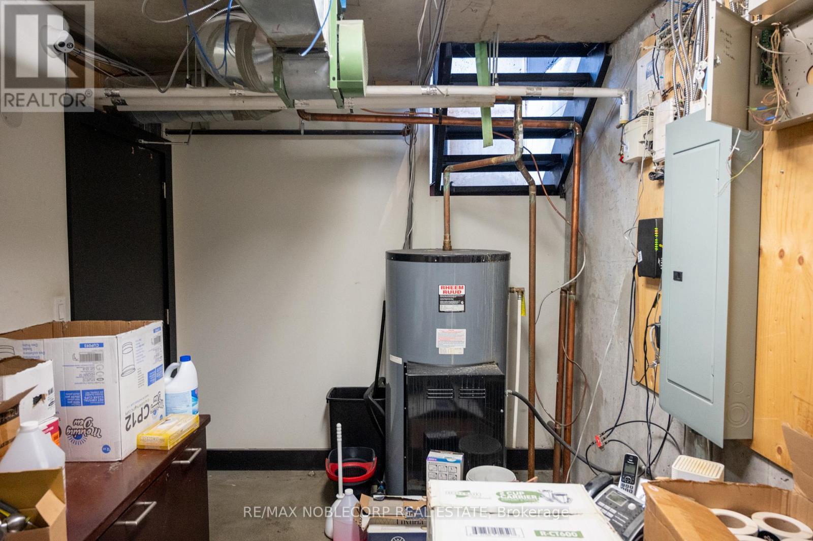 1205 Queen Street W, Toronto, ON