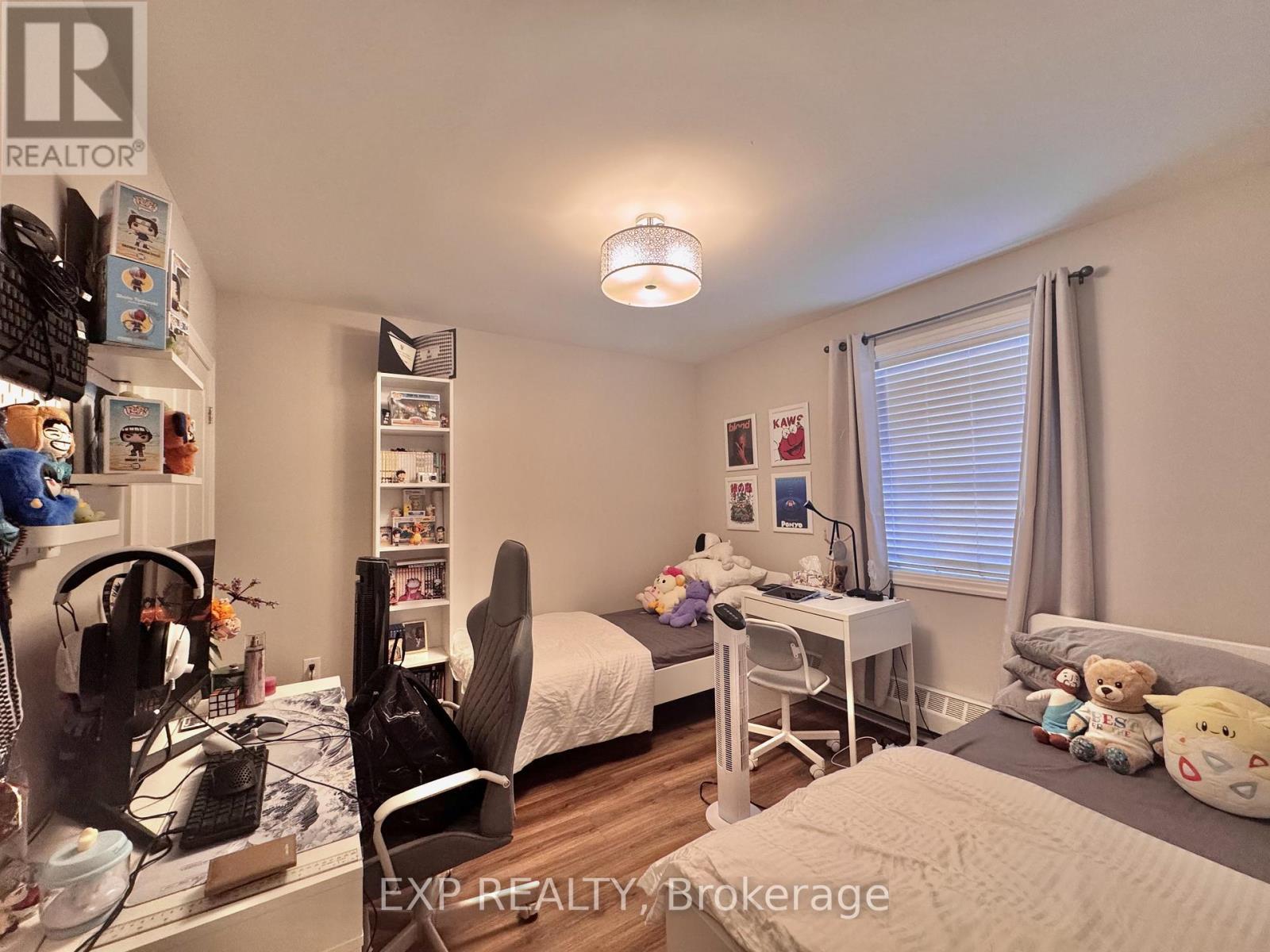 204 - 5 Paisley Boulevard E, Mississauga, ON