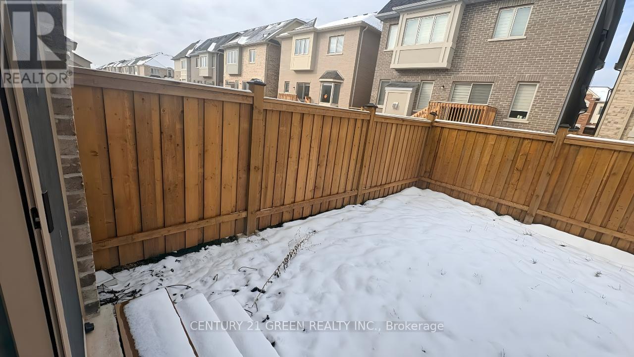 3943 Koenig Road, Burlington, ON