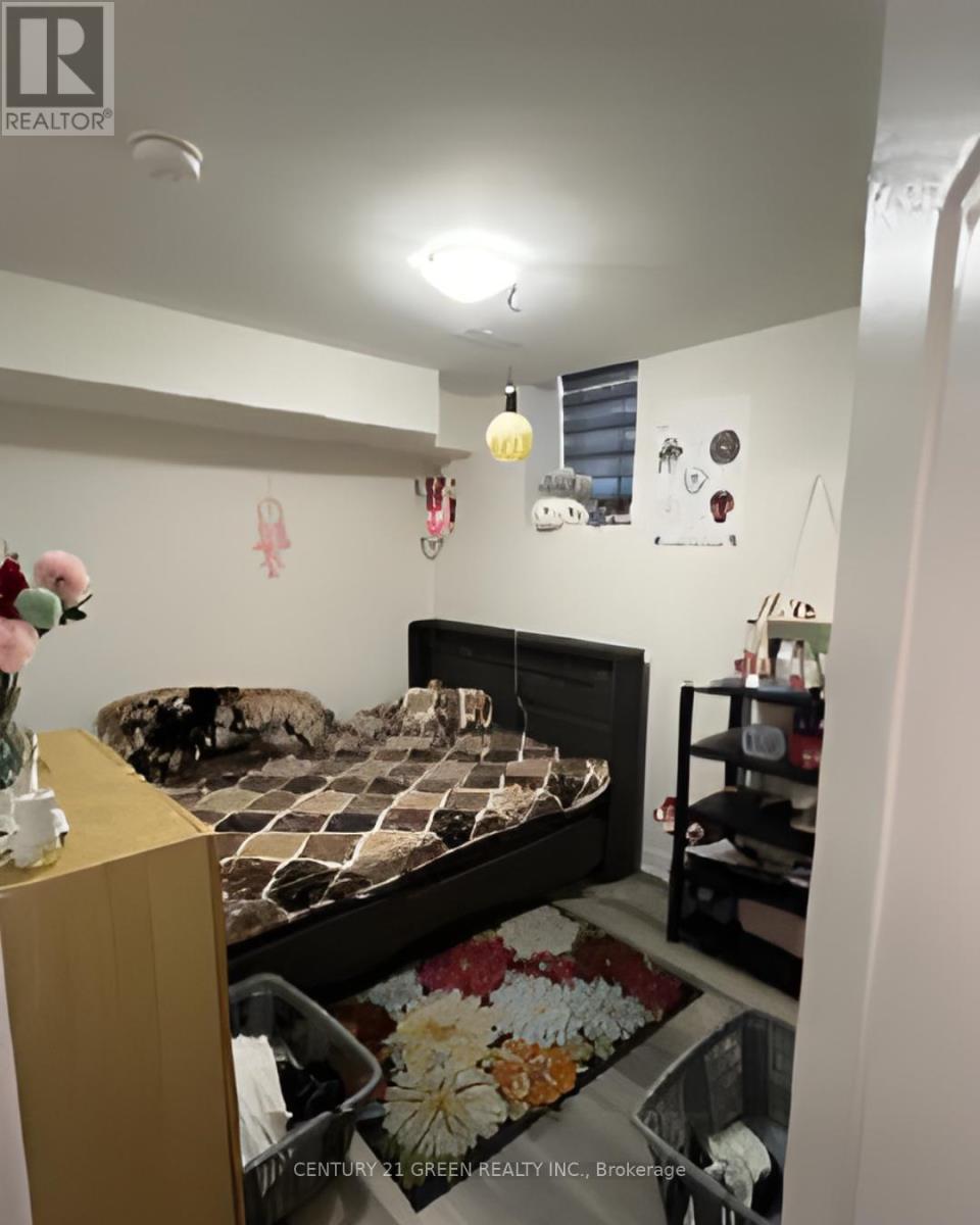 3943 Koenig Road, Burlington, ON