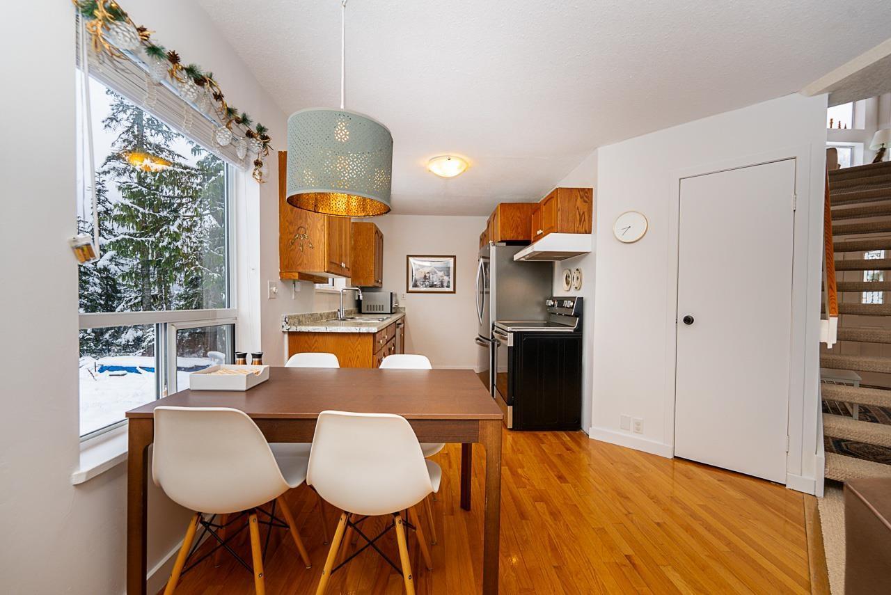 20806 Sakwi Creek Road, Mission, BC - Indoor Photo Showing Dining Room