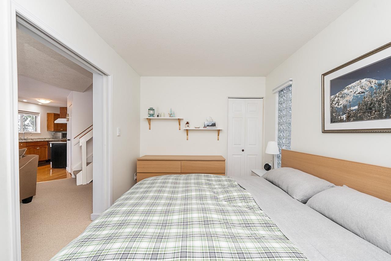 20806 Sakwi Creek Road, Mission, BC - Indoor Photo Showing Bedroom