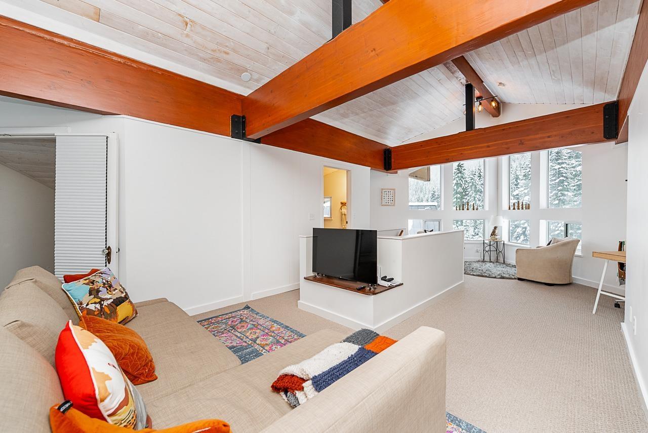 20806 Sakwi Creek Road, Mission, BC - Indoor