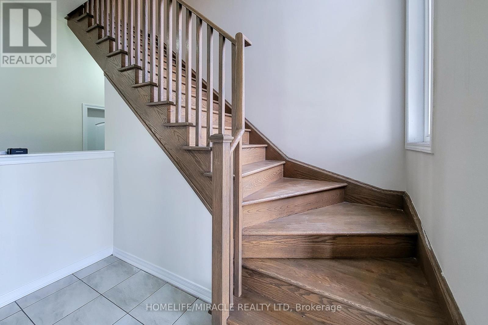 63 Magdalena Street, Hamilton, ON - Indoor Photo Showing Other Room