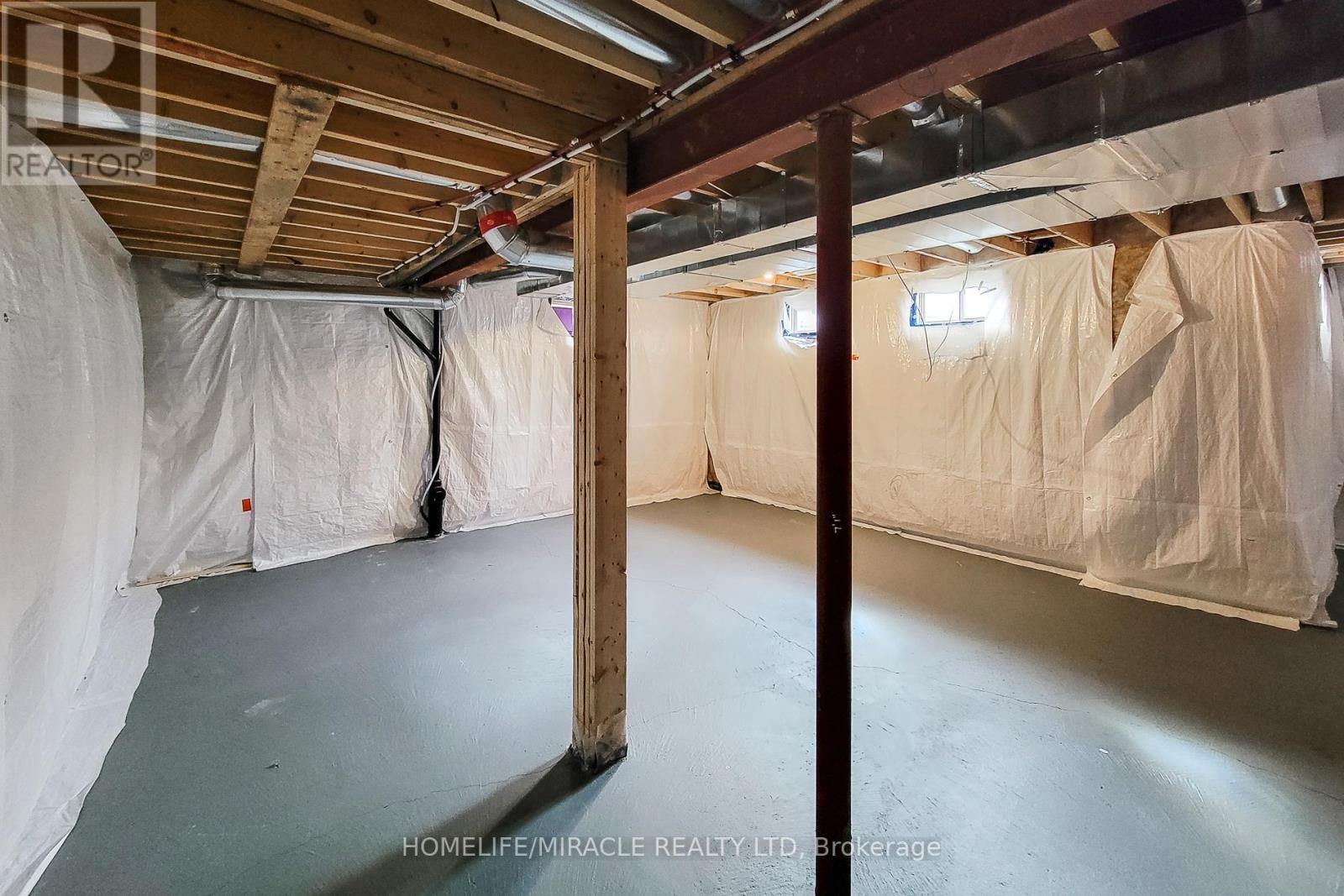 63 Magdalena Street, Hamilton, ON - Indoor Photo Showing Basement