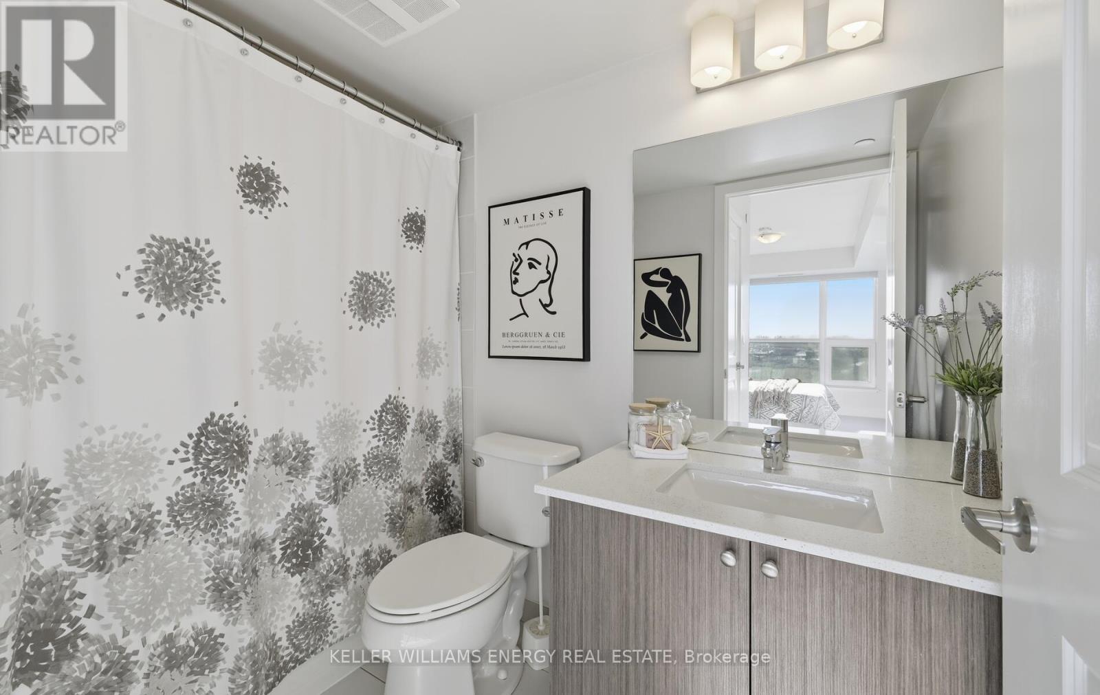 504 - 1255 Bayly Street, Pickering (Bay Ridges), ON