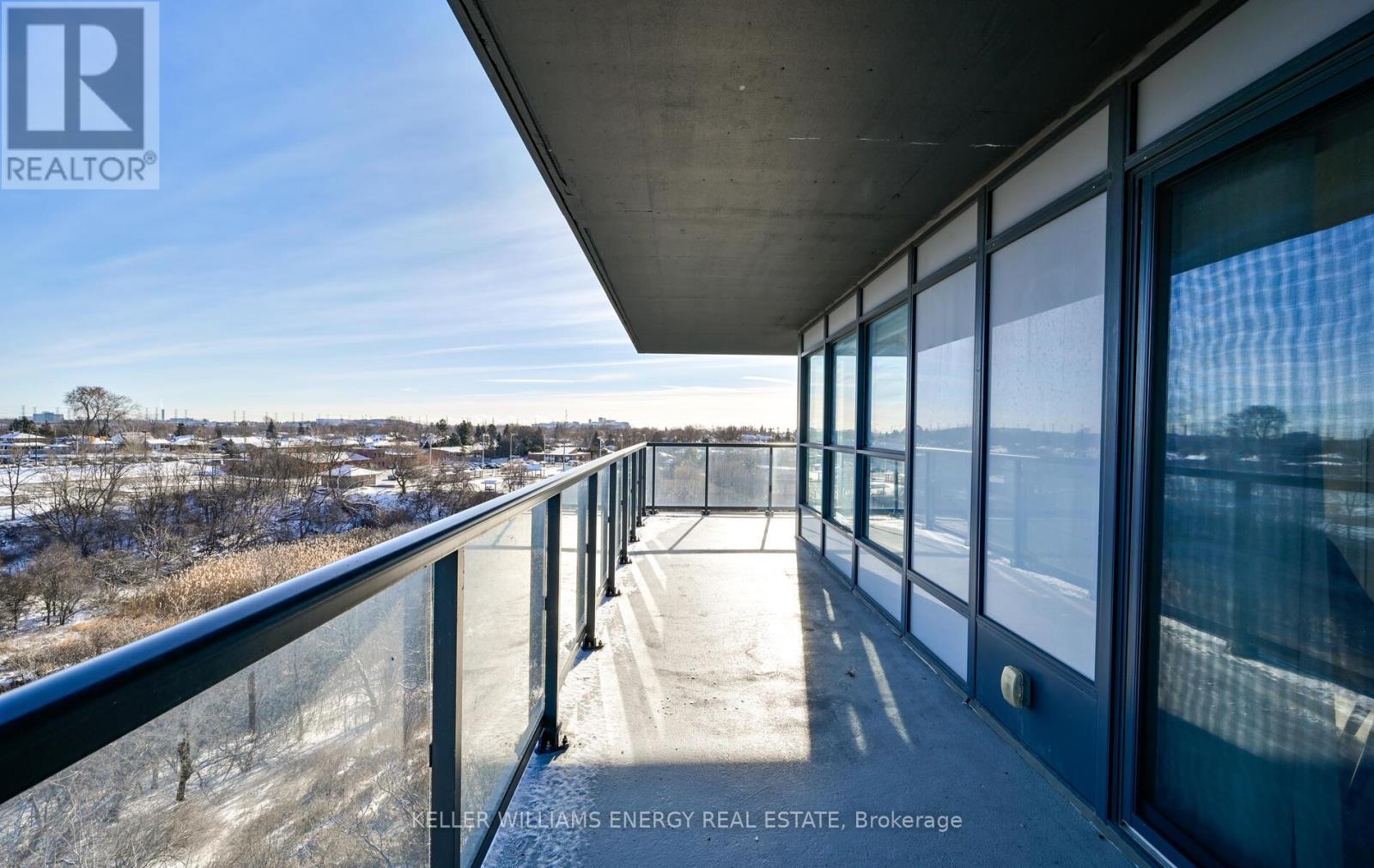 504 - 1255 Bayly Street, Pickering (Bay Ridges), ON