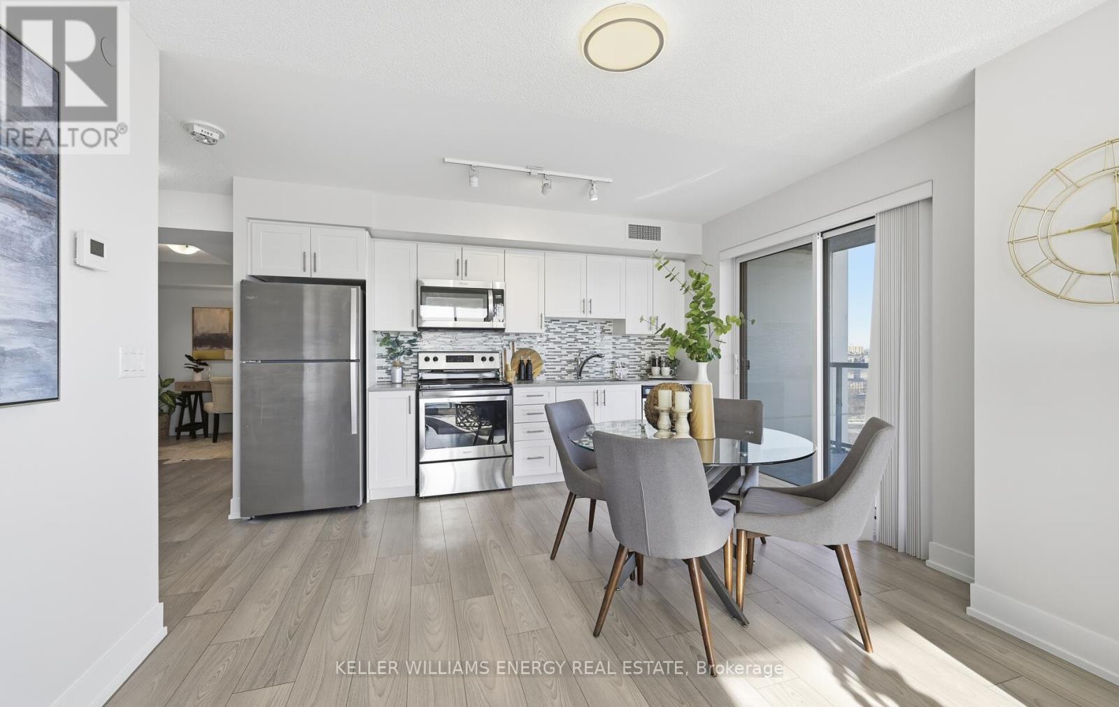 504 - 1255 Bayly Street, Pickering (Bay Ridges), ON