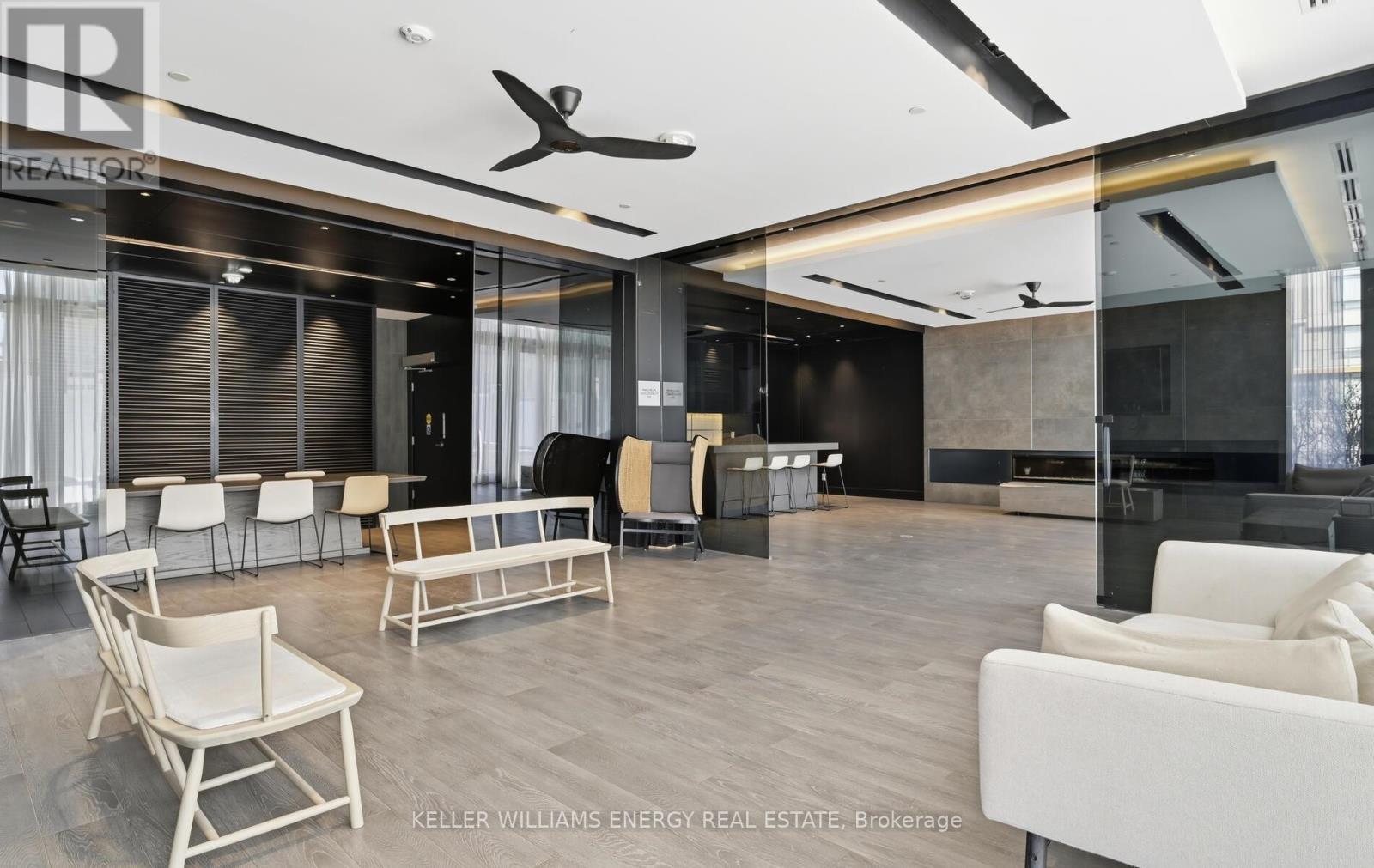 504 - 1255 Bayly Street, Pickering (Bay Ridges), ON