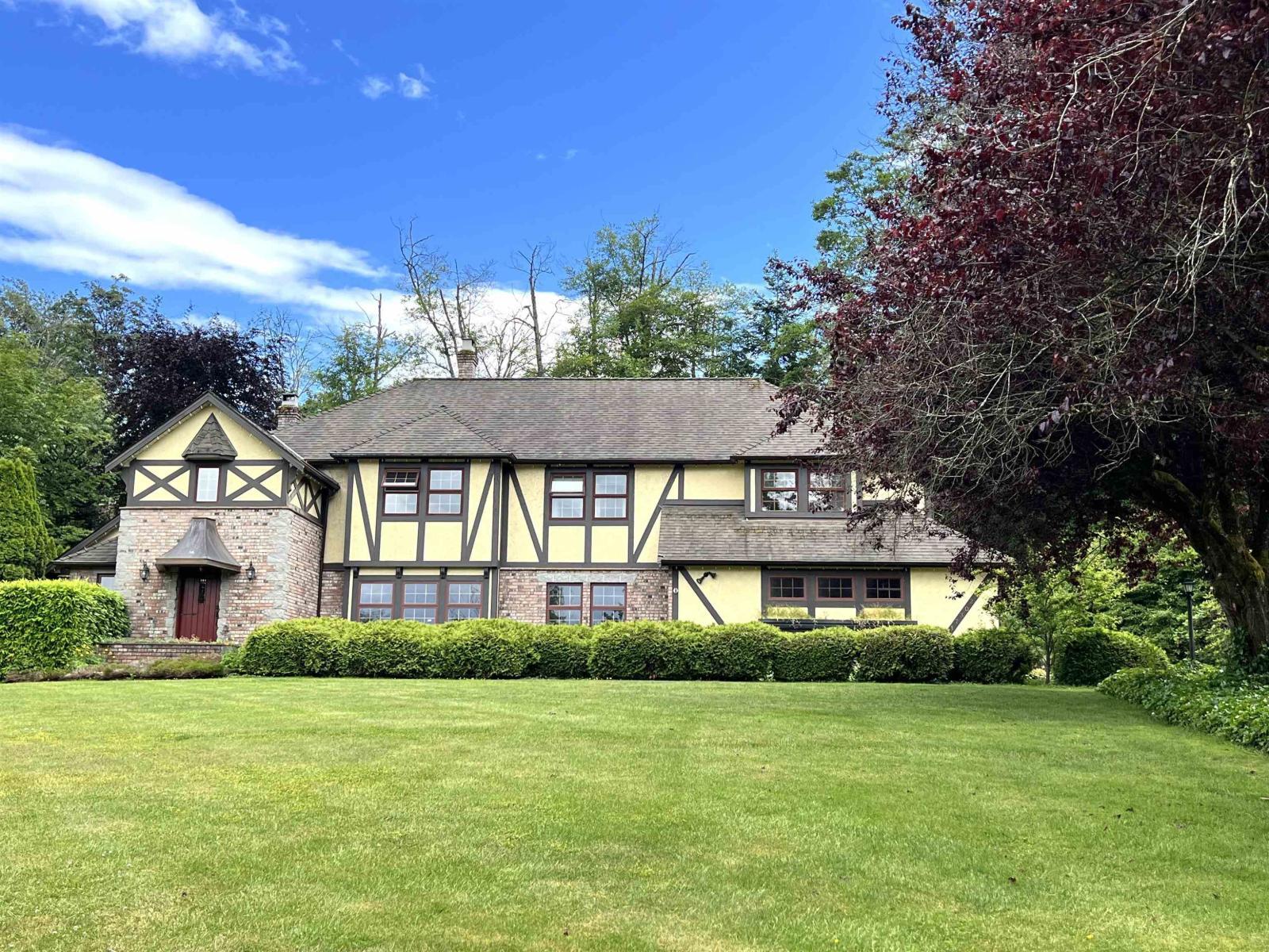 17302 29 Avenue, Surrey, BC - Outdoor With Facade