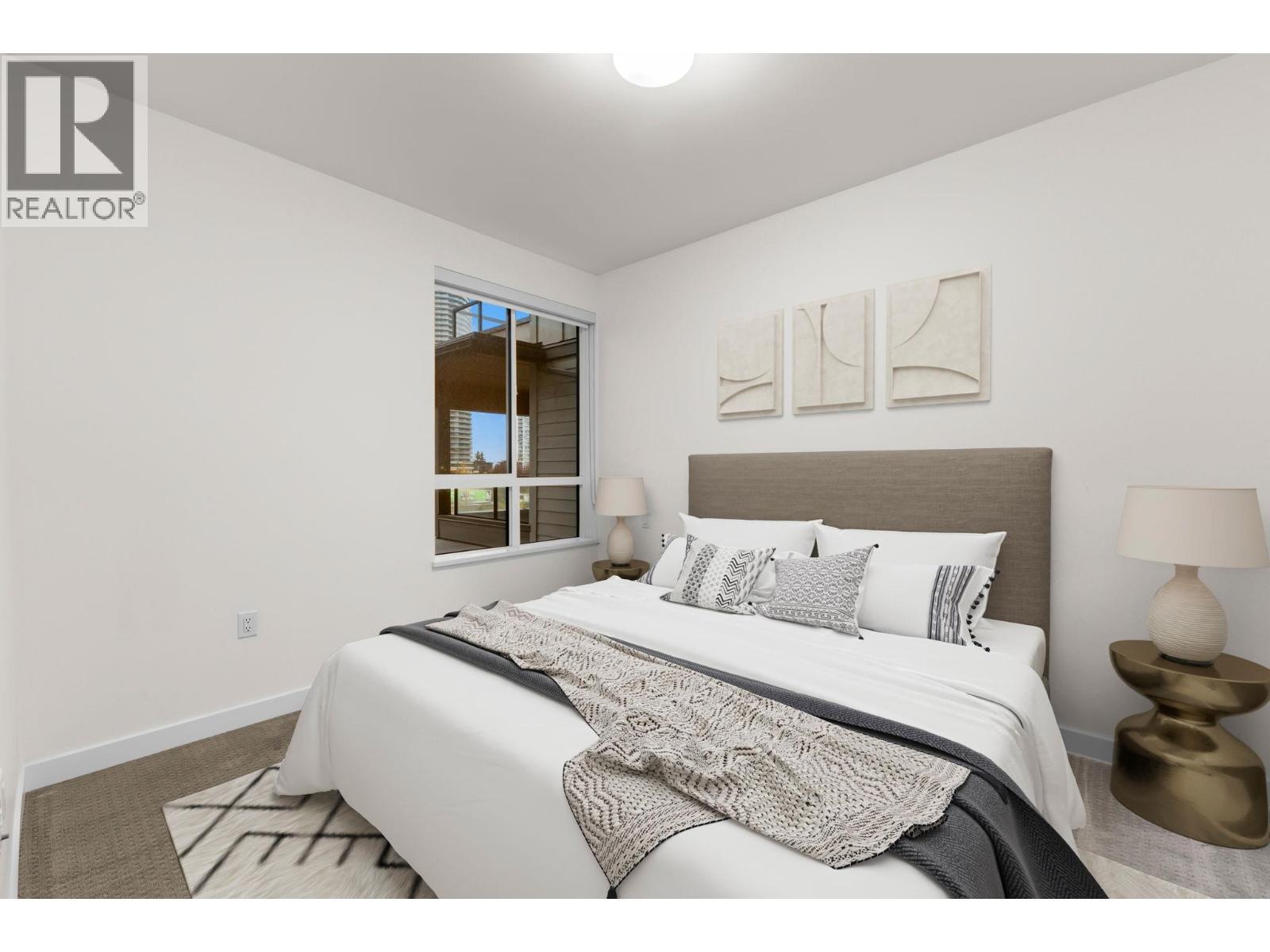 510 7579 16Th Street, Burnaby, BC - Indoor Photo Showing Bedroom