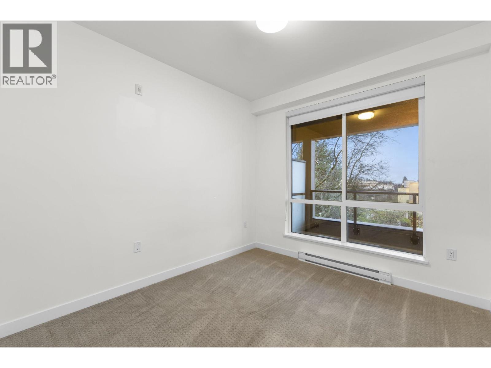 510 7579 16Th Street, Burnaby, BC - Indoor Photo Showing Other Room