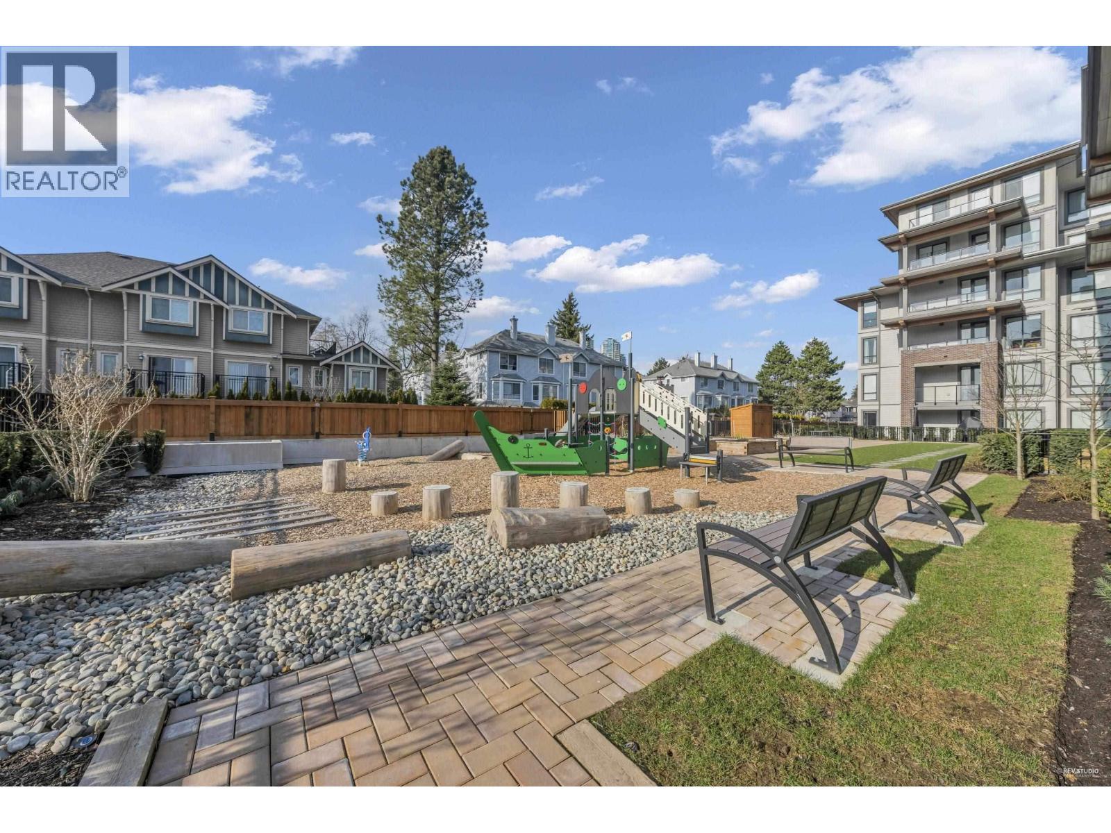 510 7579 16Th Street, Burnaby, BC - Outdoor