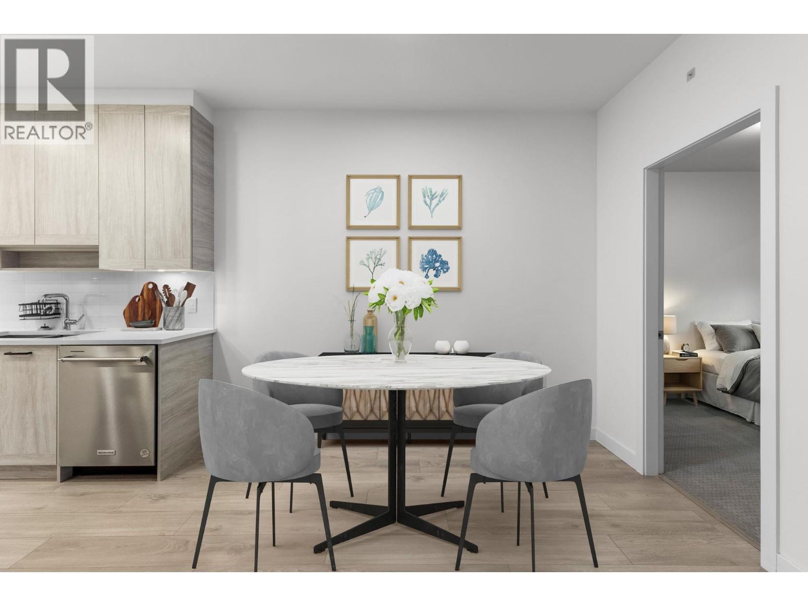 510 7579 16Th Street, Burnaby, BC - Indoor Photo Showing Dining Room