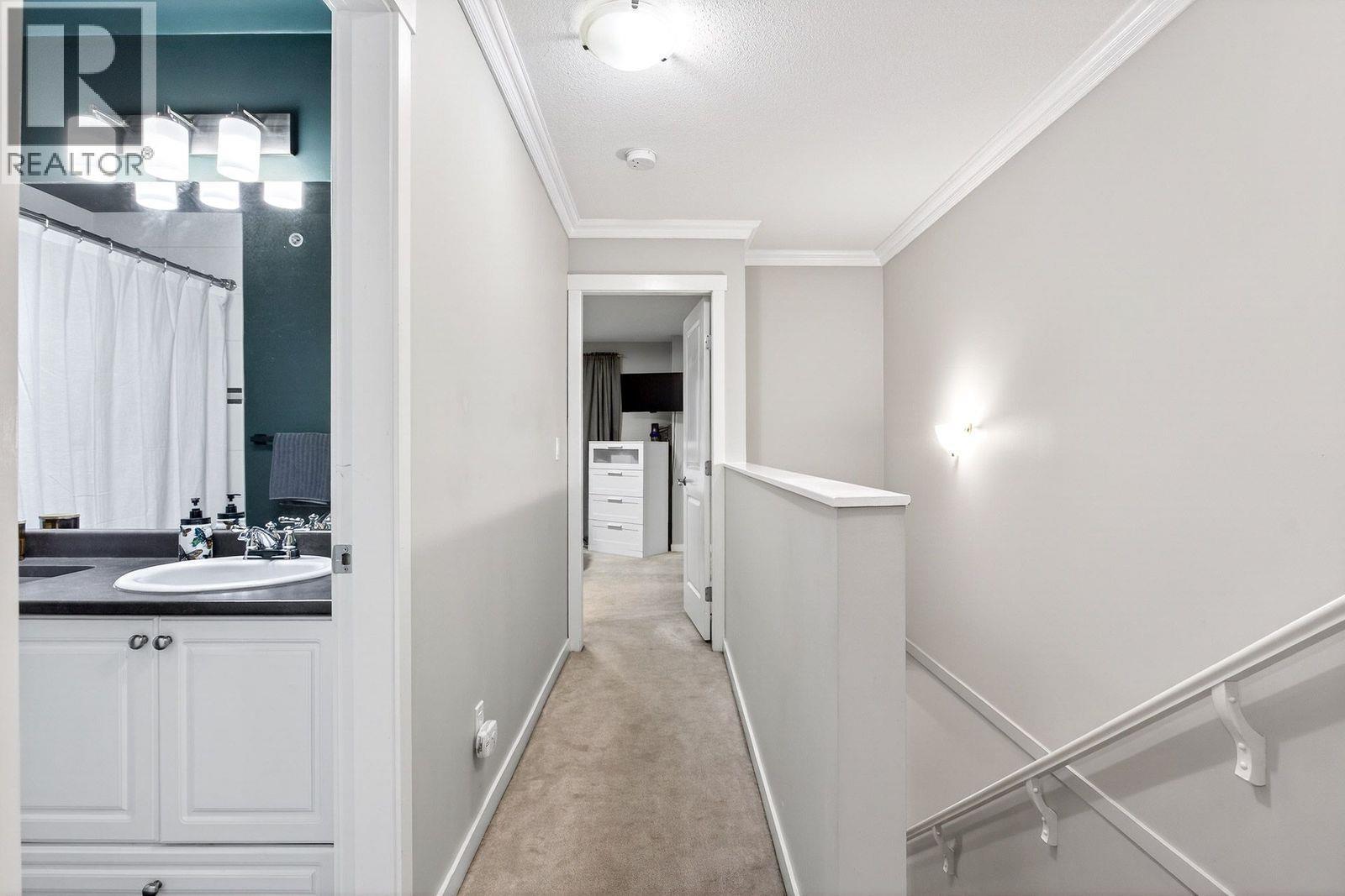 611 1661 Fraser Avenue, Port Coquitlam, BC - Indoor