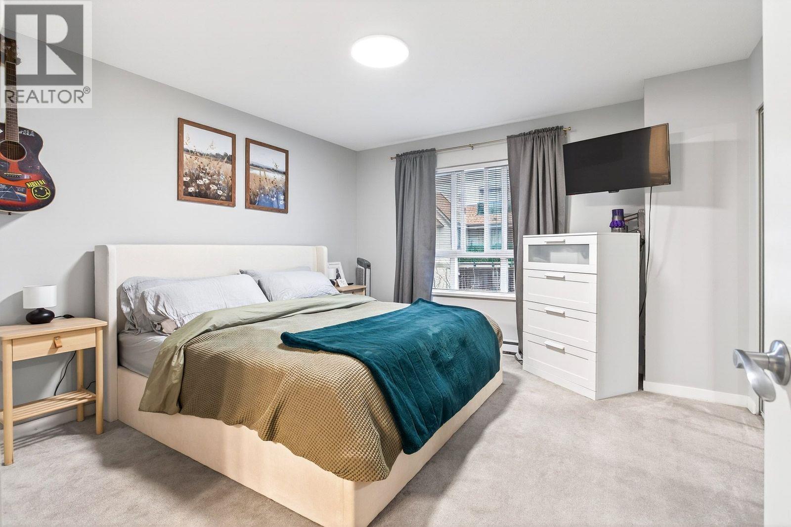 611 1661 Fraser Avenue, Port Coquitlam, BC - Indoor Photo Showing Bedroom