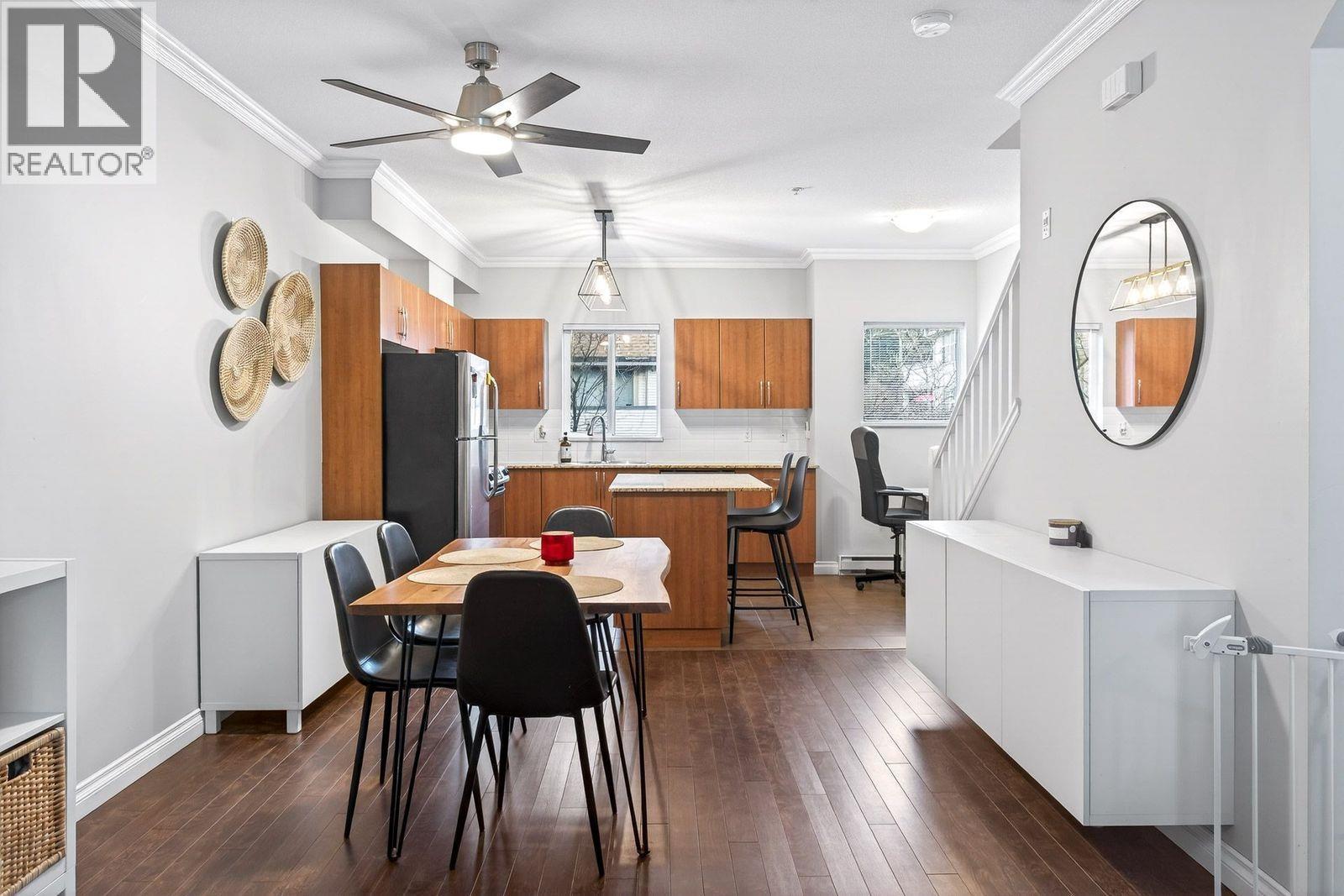 611 1661 Fraser Avenue, Port Coquitlam, BC - Indoor Photo Showing Other Room