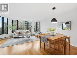 408 2201 PINE STREET Vancouver, BC V6J 5E7