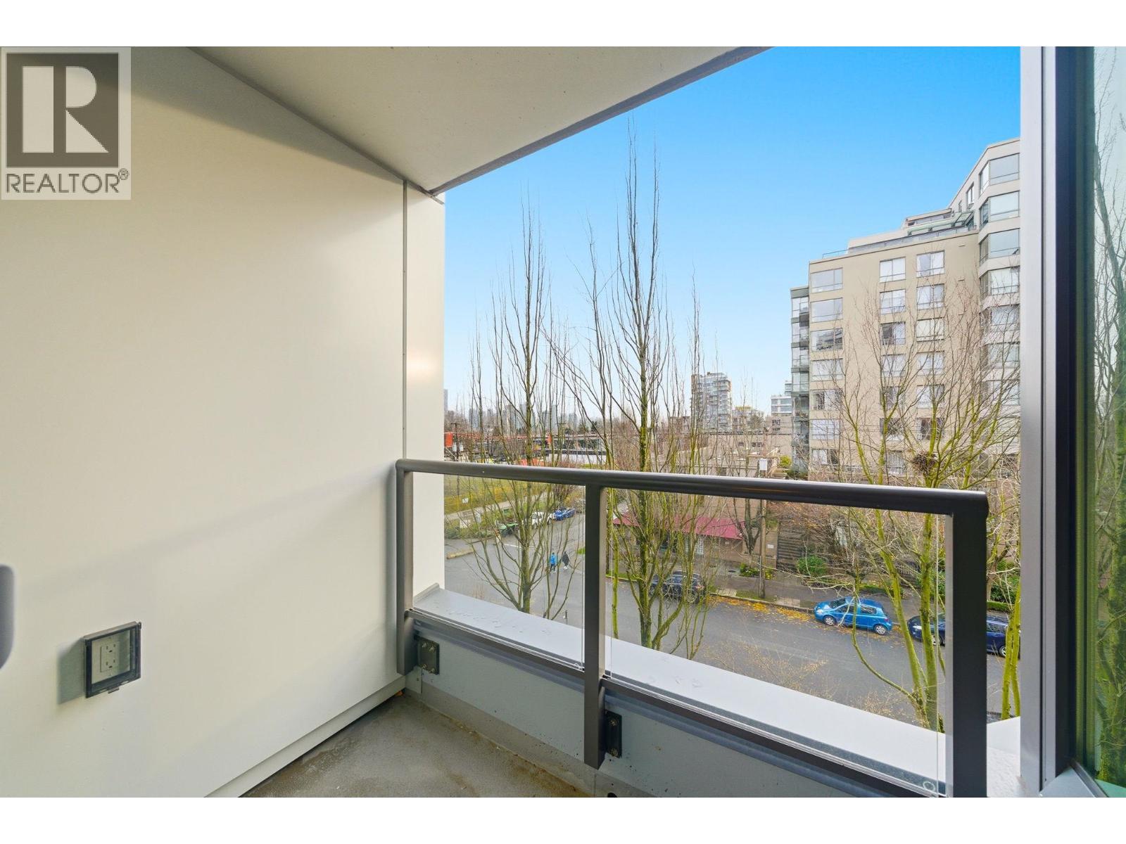 408 2201 Pine Street, Vancouver, BC - Outdoor With Exterior