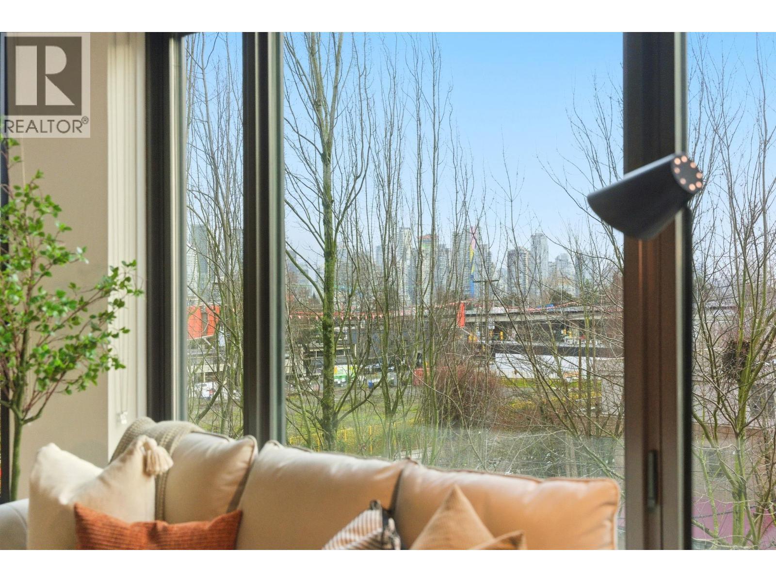 408 2201 Pine Street, Vancouver, BC - Indoor Photo Showing Other Room