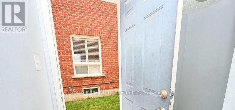 13 Galveston Crescent, Brampton, ON - Outdoor With Exterior