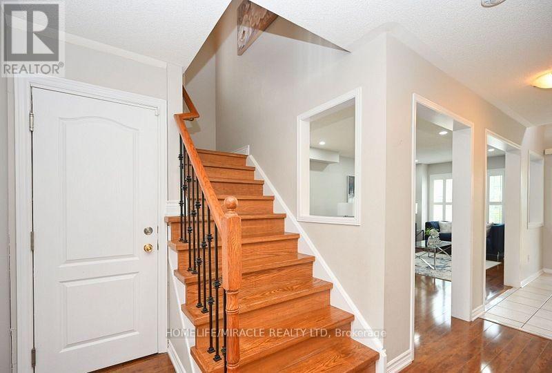 13 Galveston Crescent, Brampton, ON - Indoor Photo Showing Other Room