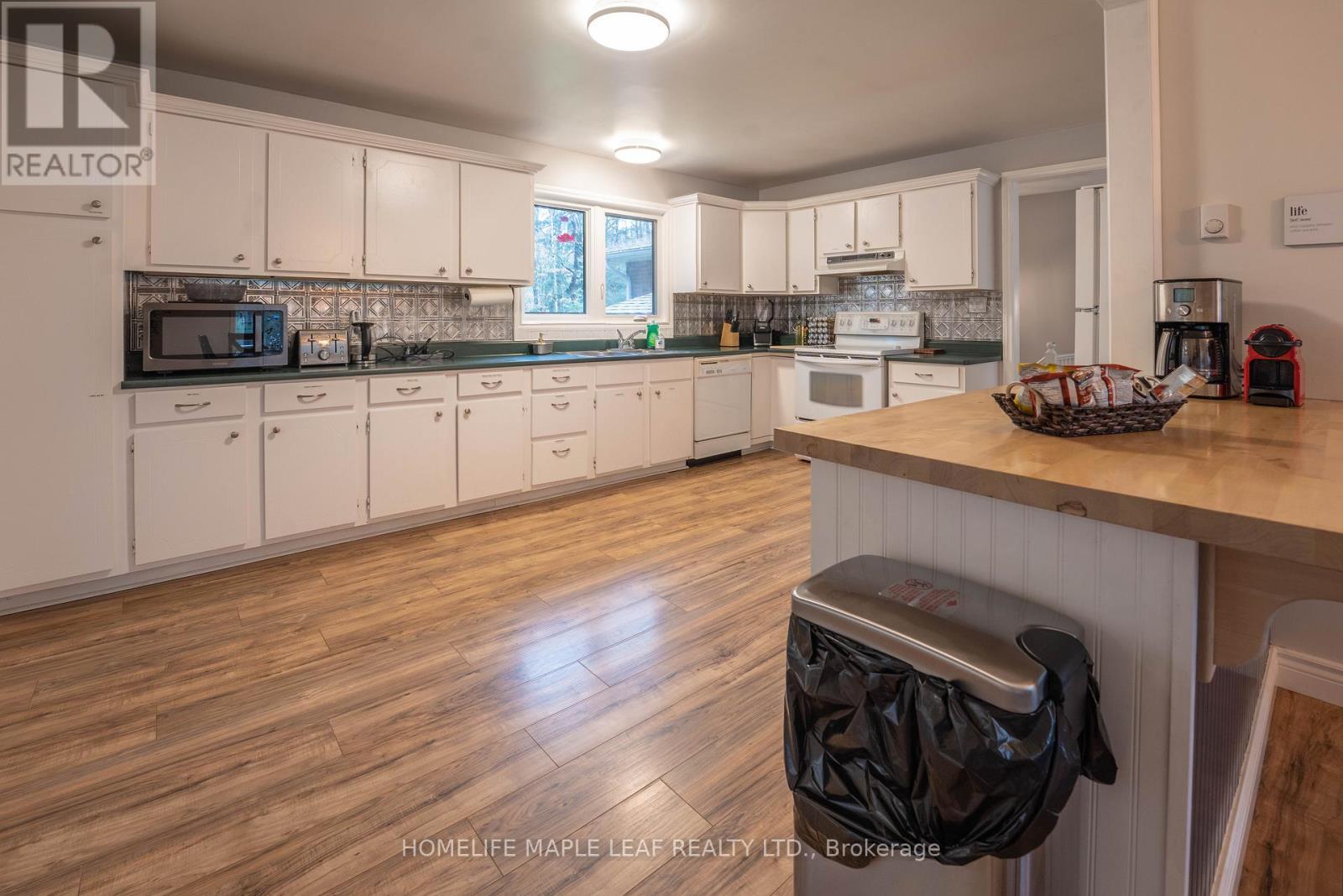 1507 Muskoka 117 Road, Bracebridge, ON