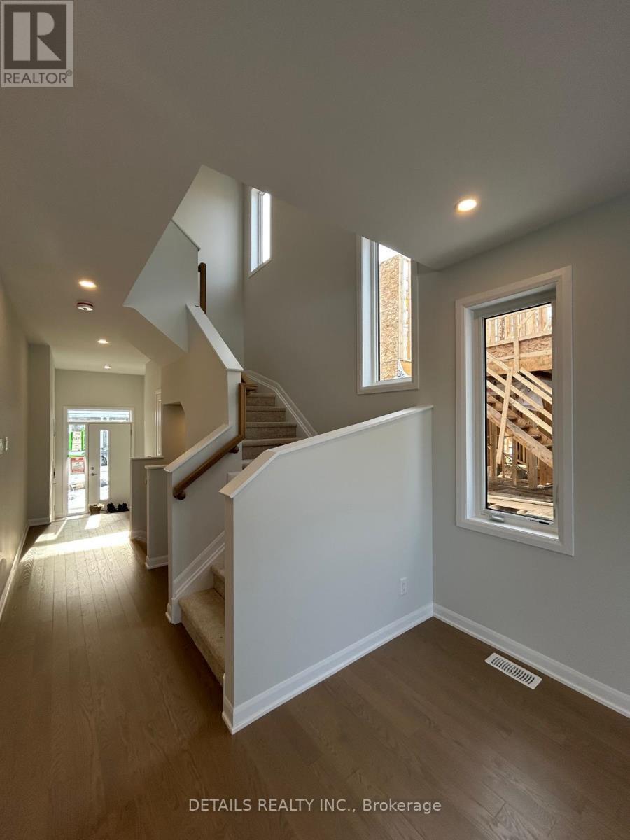 Staircase - 746 Fairline Row, Ottawa, ON - Indoor Photo Showing Other Room