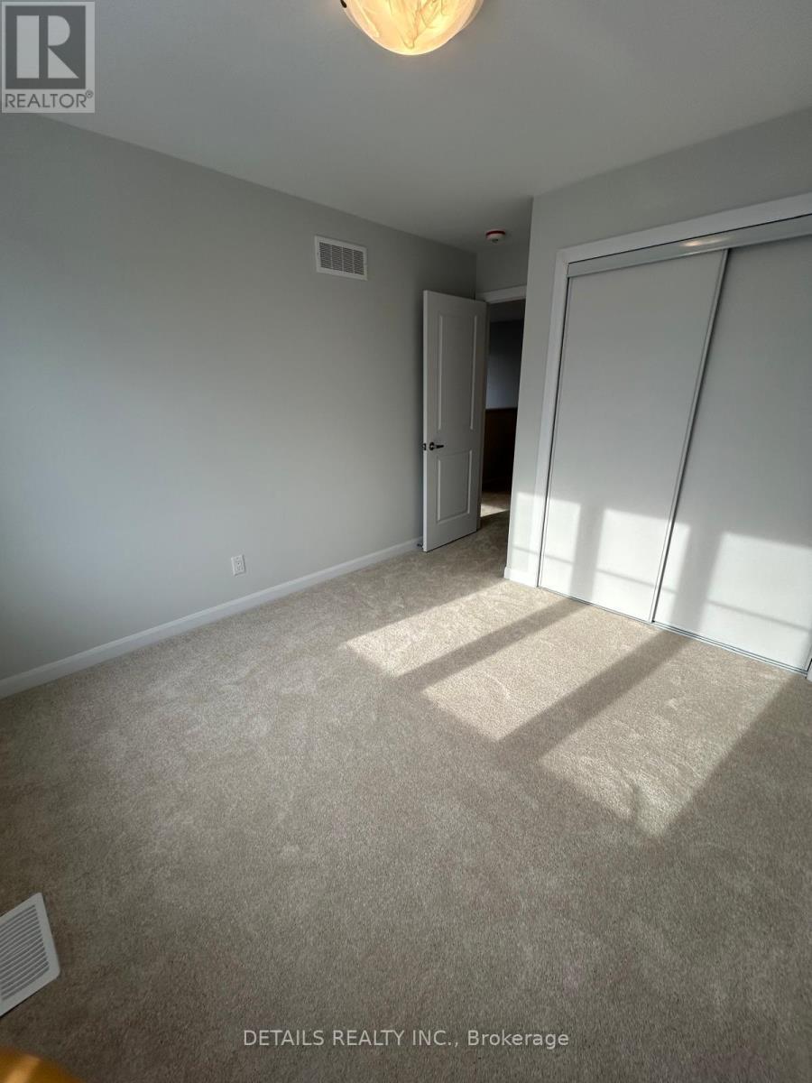 Bedroom #2 - 746 Fairline Row, Ottawa, ON - Indoor Photo Showing Other Room